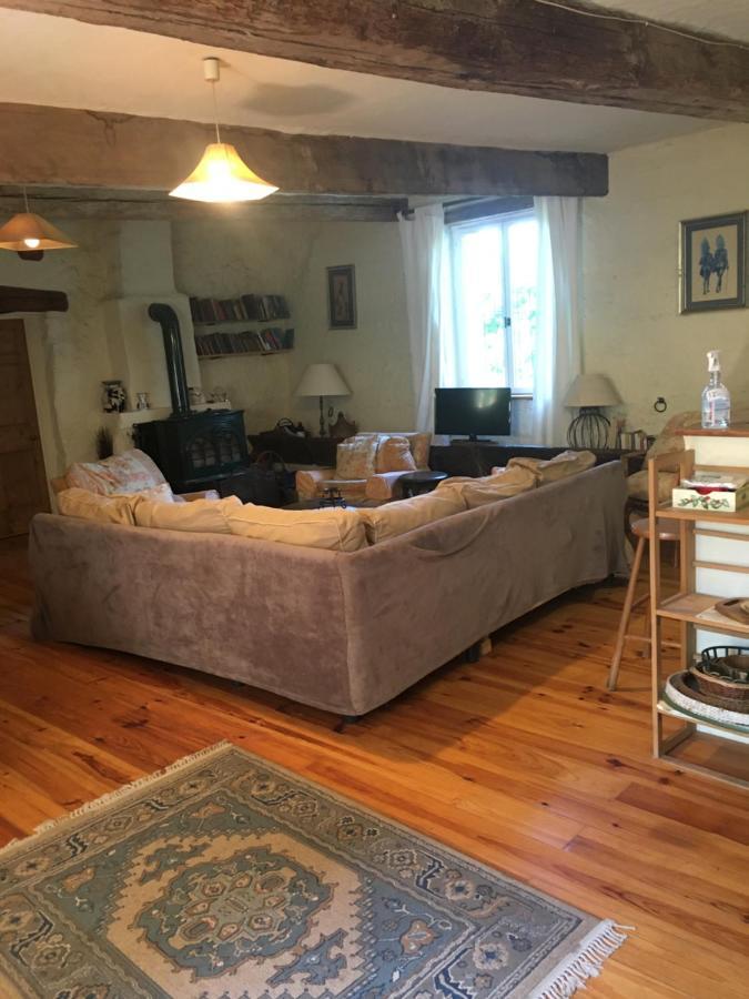 Appartement Chez Janie Hirst à Sauzet  Extérieur photo